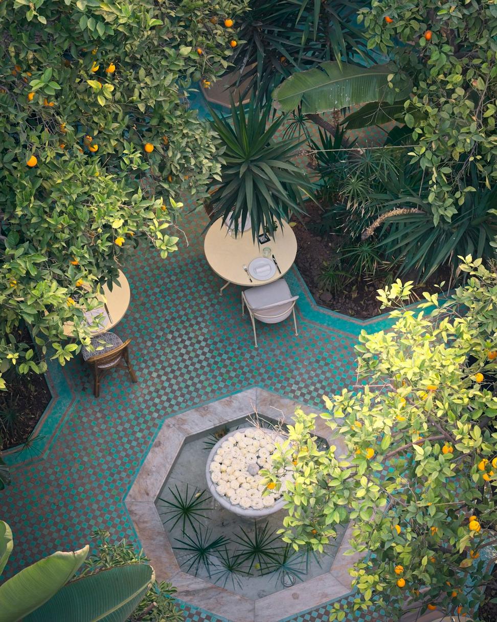 Kitsilano Townhomes courtyard